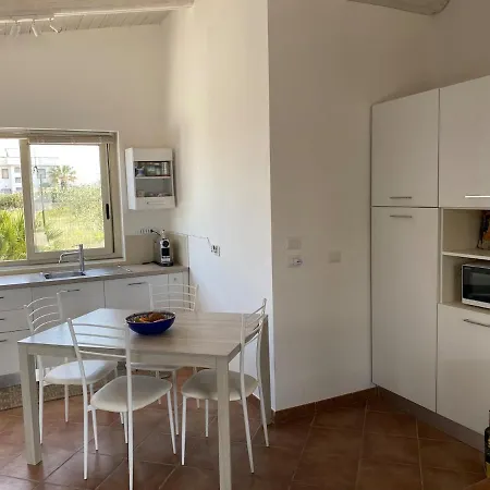 Holiday home The Sunshine House Noto